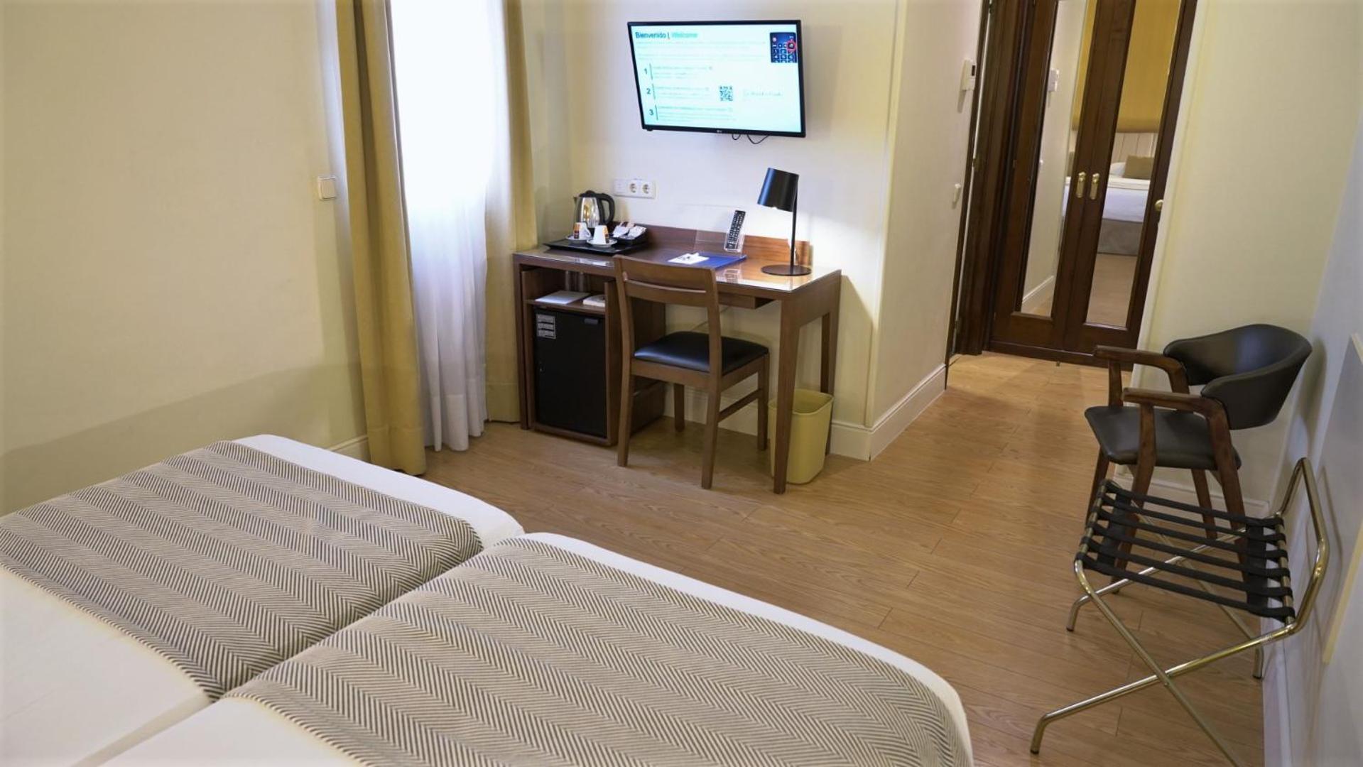 Hospedium Hotel Los Condes مدريد الغرفة الصورة