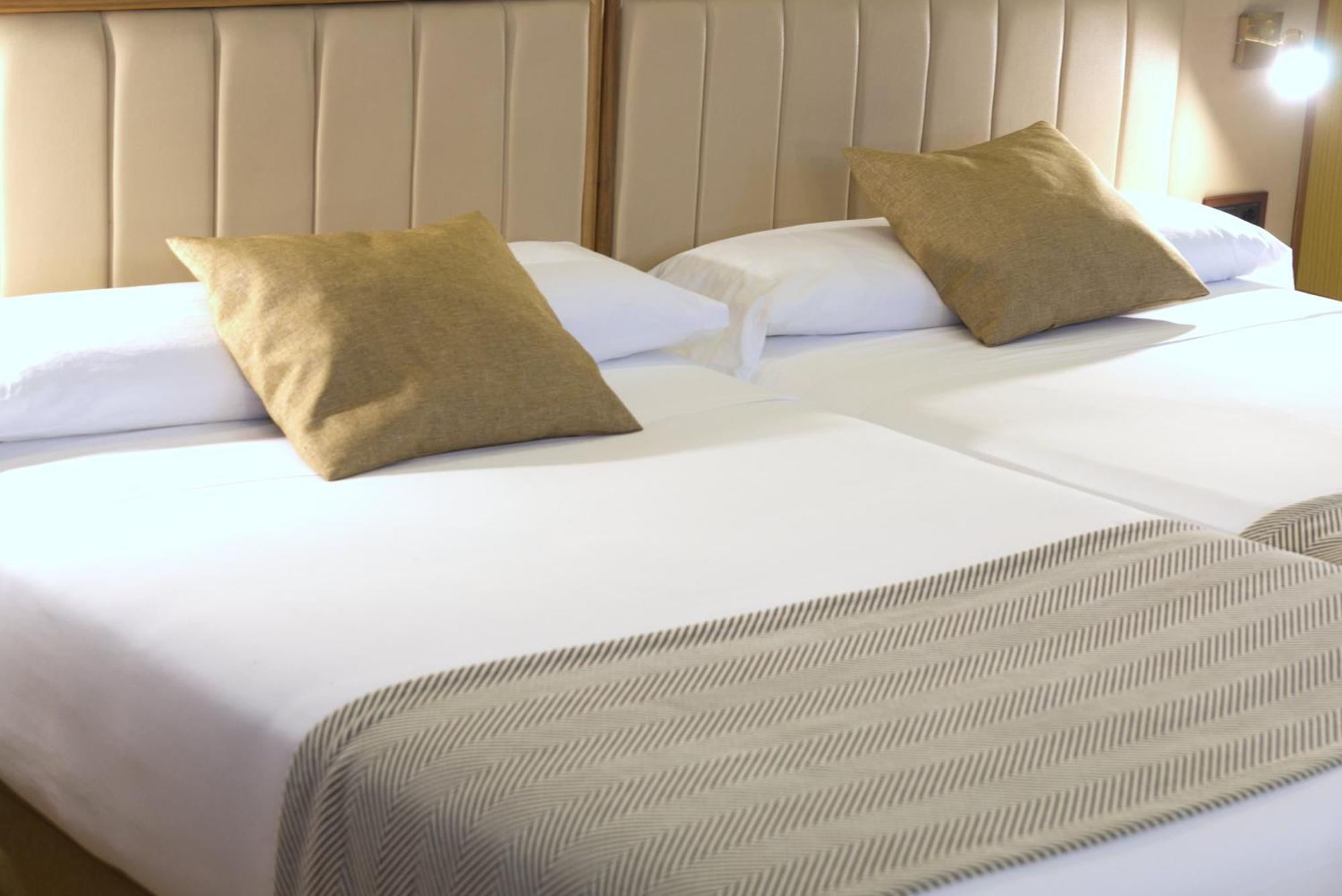 Hospedium Hotel Los Condes مدريد الغرفة الصورة