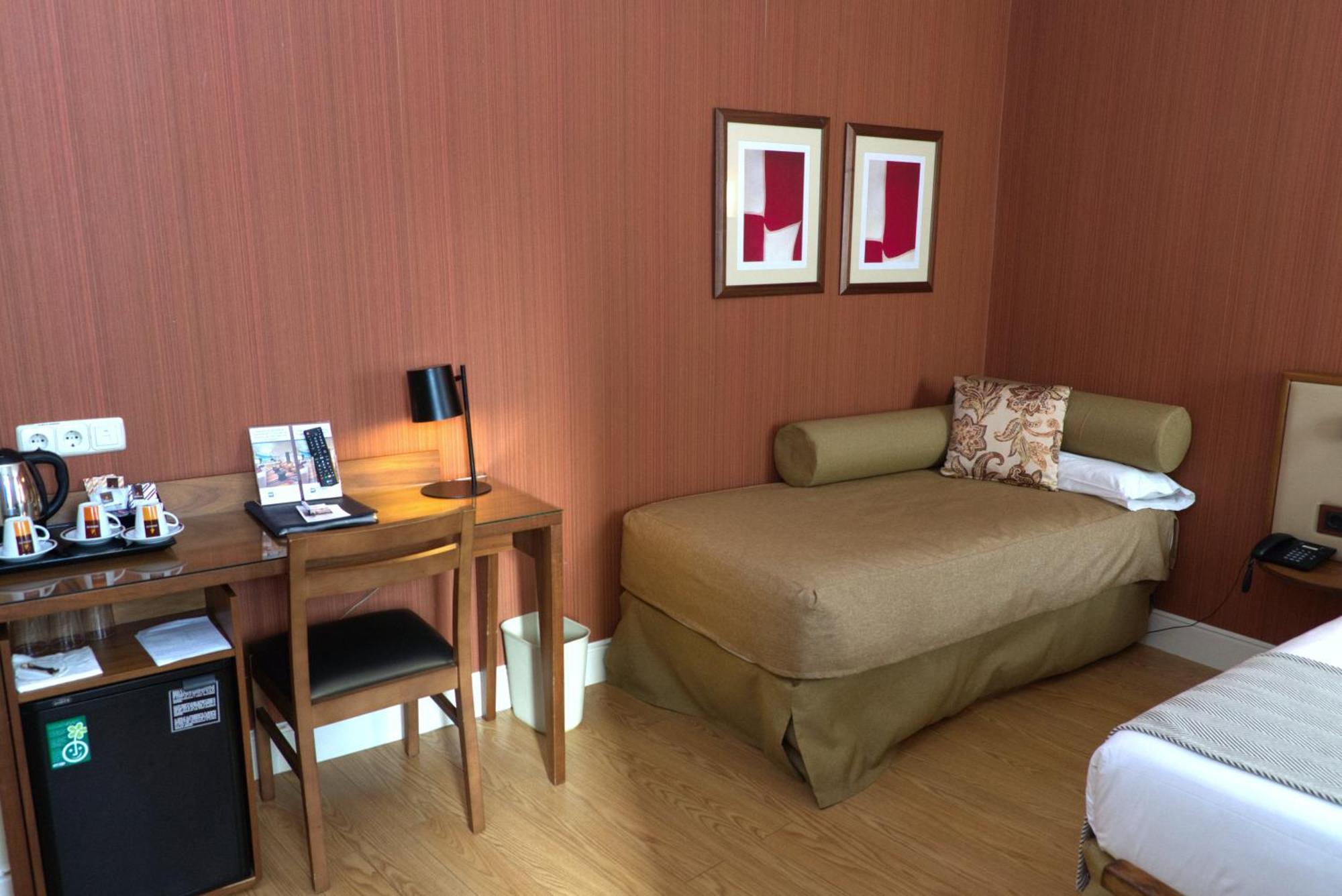 Hospedium Hotel Los Condes مدريد الغرفة الصورة